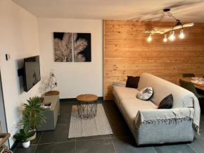 Studio neuf et chaleureux
